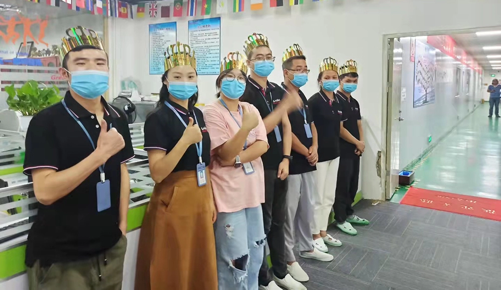 Festa di compleanno dei dipendenti a settembre