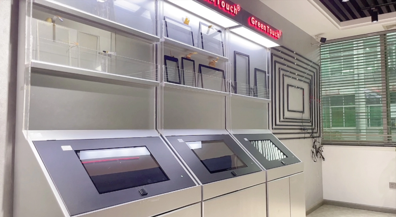 Showroom con schermo touch screen